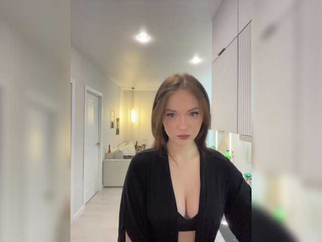 OlivkaVif's BongaCams show and profile