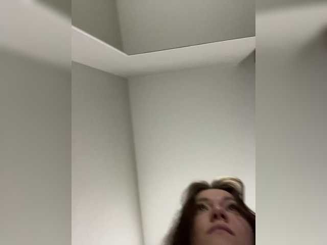 OlivkaVif's BongaCams show and profile