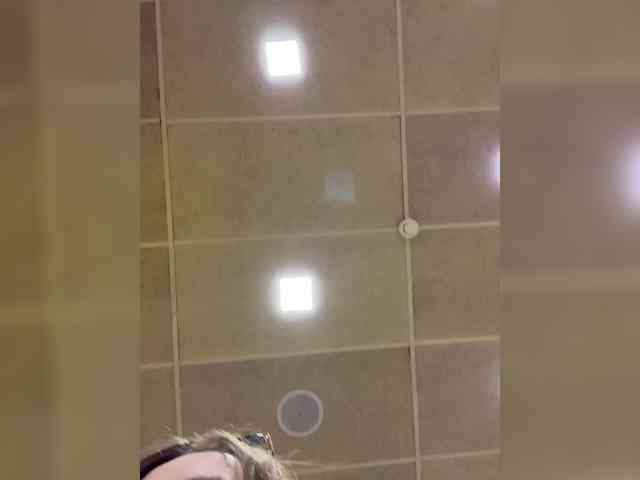 OlivkaVif webcam