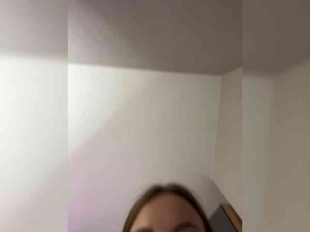 OlivkaVif webcam