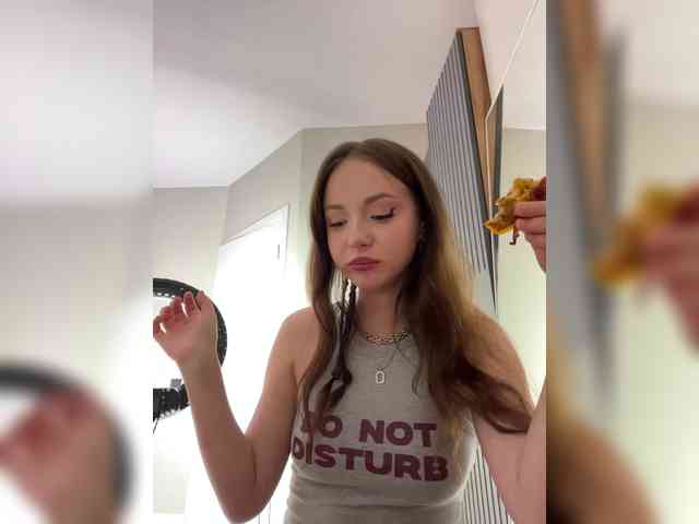OlivkaVif webcam