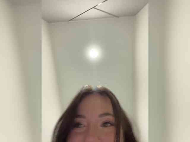 OlivkaVif webcam