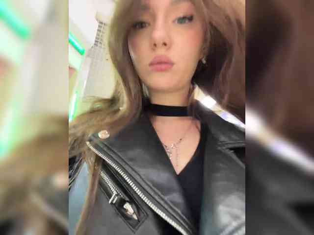 OlivkaVif webcam