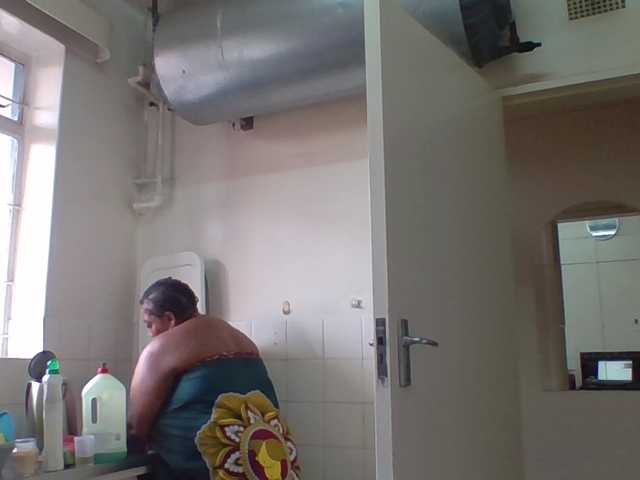 pussylips53's BongaCams show and profile