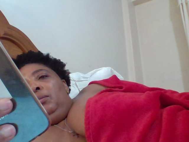 pussylips53 webcam