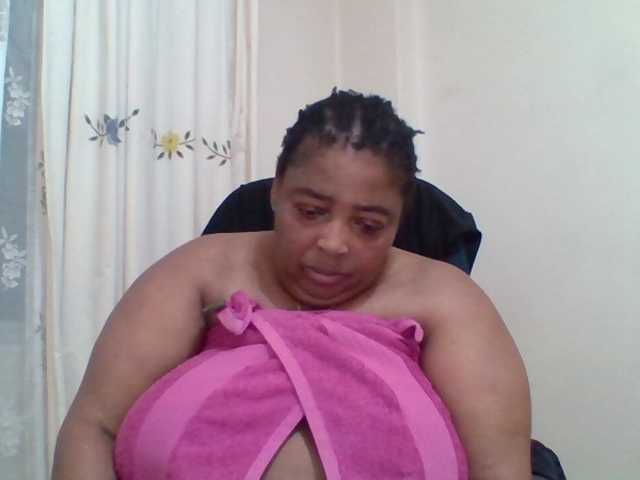 pussylips53 from BongaCams is Freechat