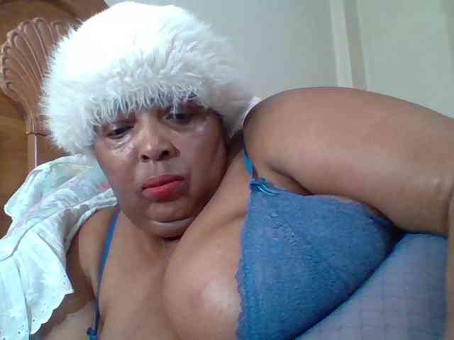 pussylips53 webcam