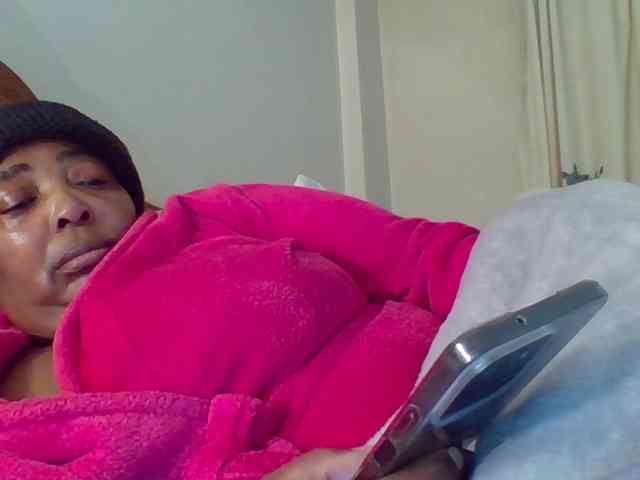 pussylips53 webcam