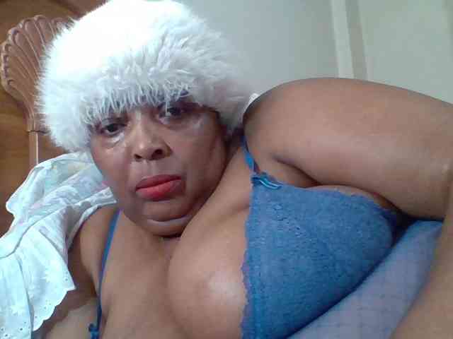 pussylips53 webcam