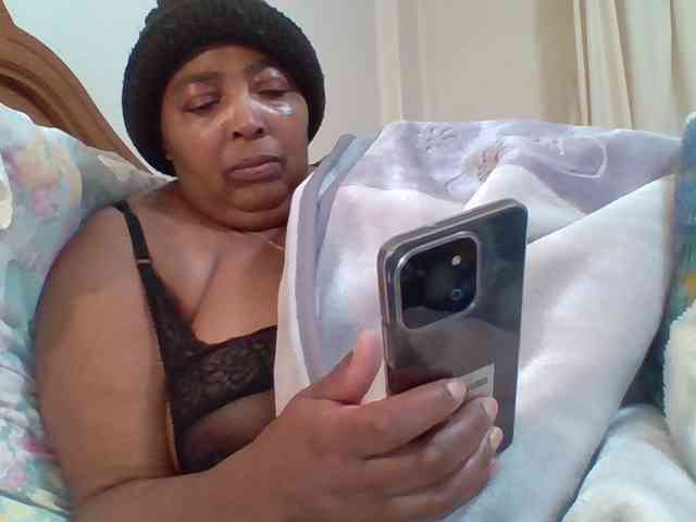 pussylips53 webcam
