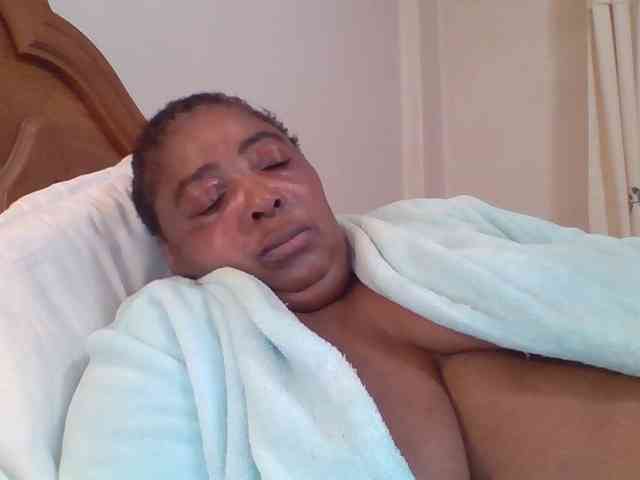 pussylips53 pussylips53