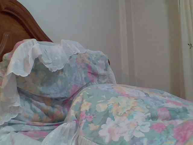 pussylips53 webcam