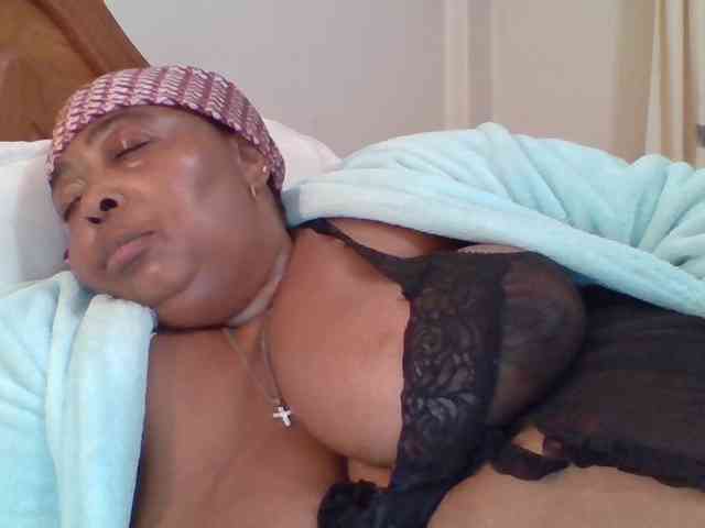 pussylips53 pussylips53