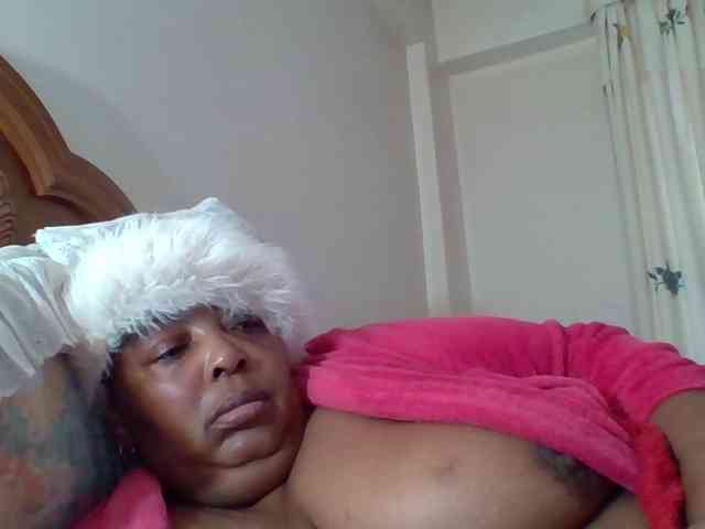 pussylips53 webcam