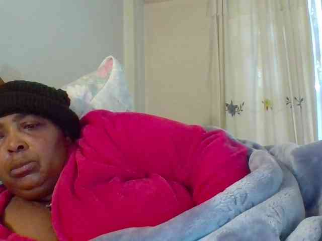 pussylips53 webcam