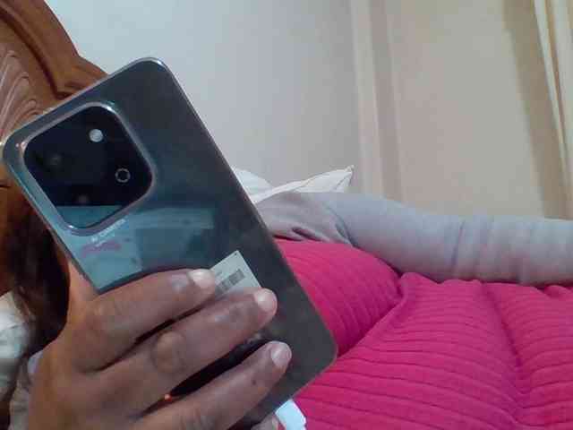 pussylips53 webcam