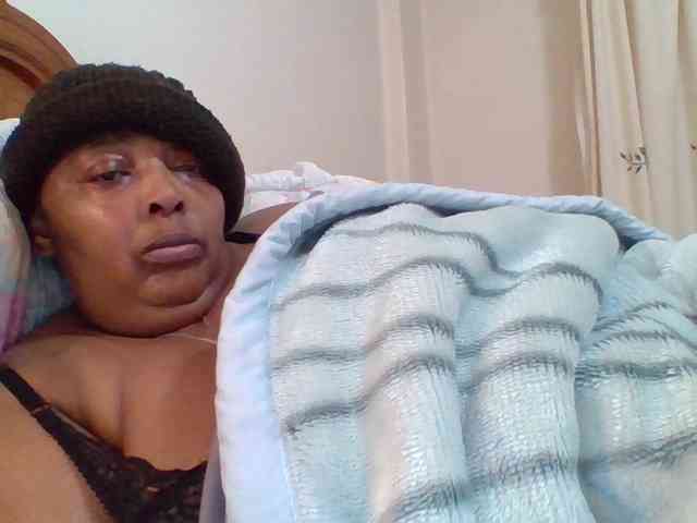 pussylips53 webcam