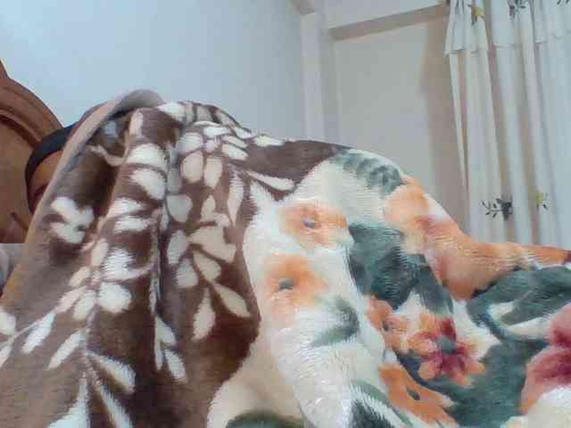 pussylips53 webcam