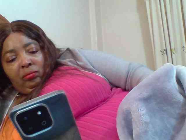 pussylips53 webcam