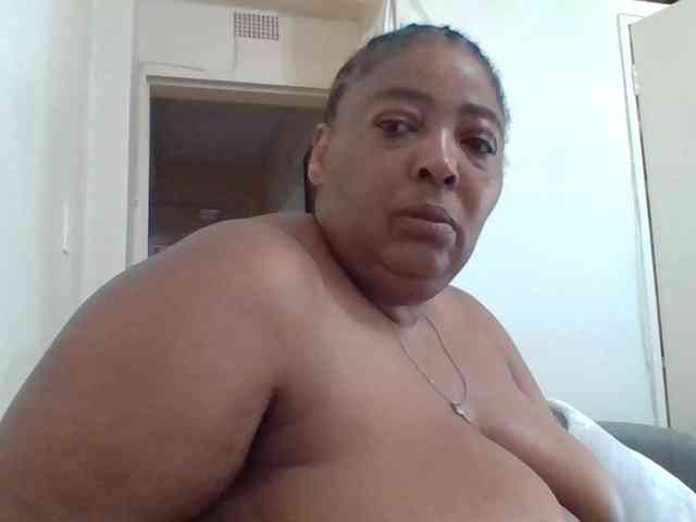 pussylips53 webcam
