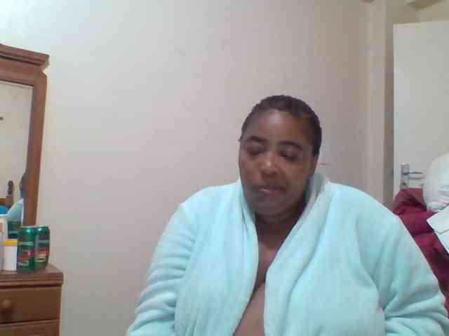 pussylips53 pussylips53