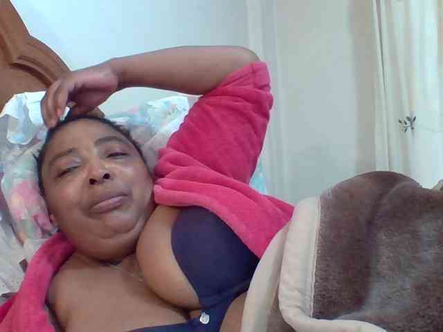 pussylips53 webcam