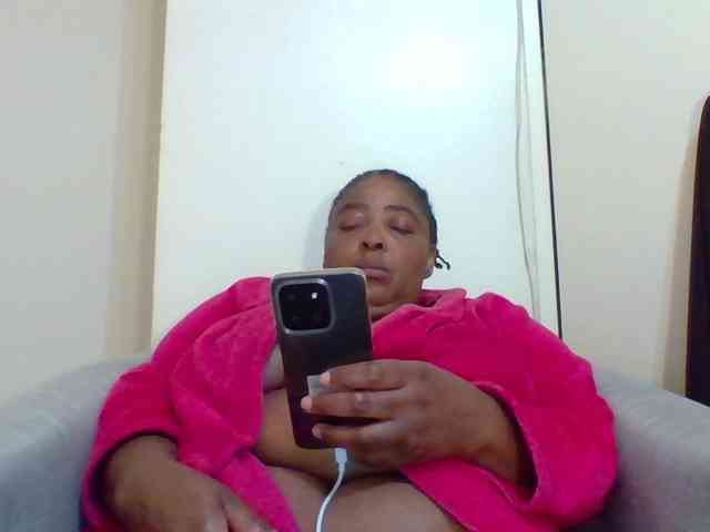 pussylips53 webcam