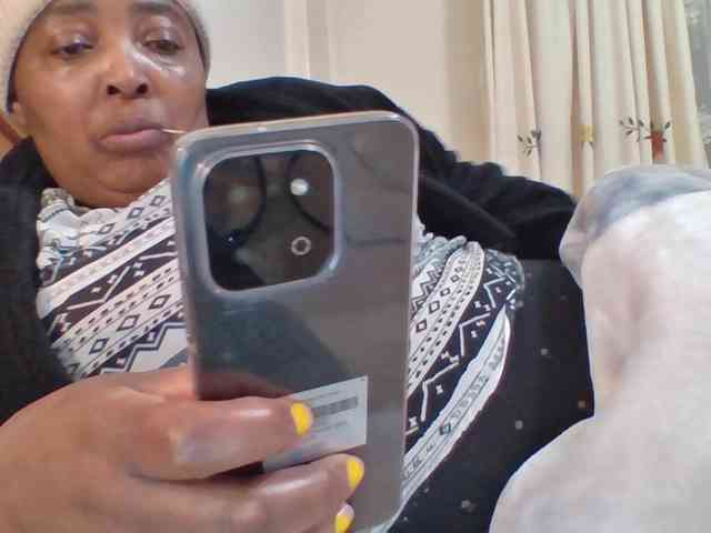 pussylips53 webcam