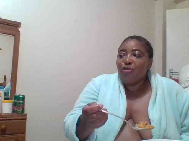 pussylips53 pussylips53