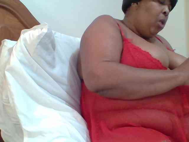 pussylips53 webcam