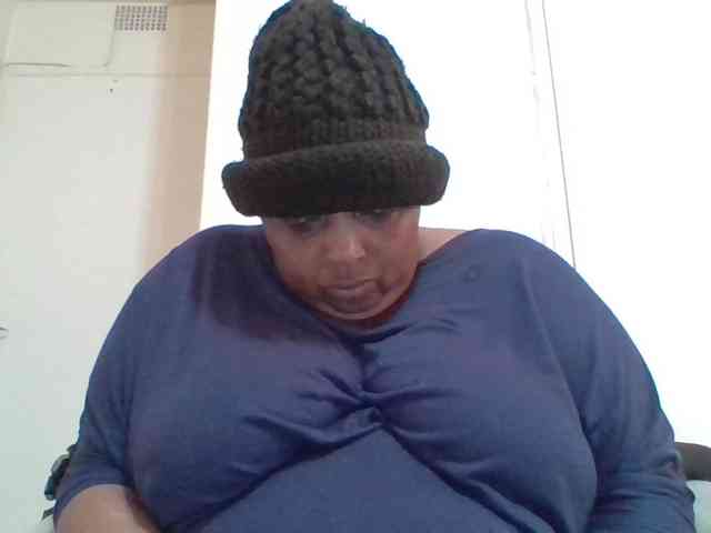 pussylips53 webcam