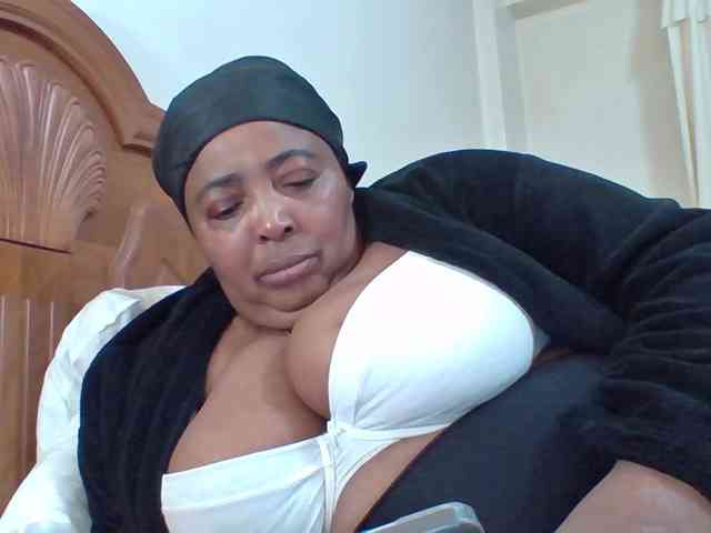 pussylips53 webcam