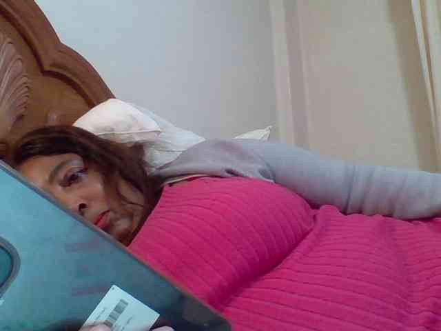 pussylips53 webcam
