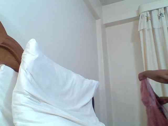 pussylips53 webcam