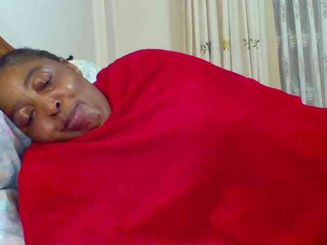 pussylips53 bongacams