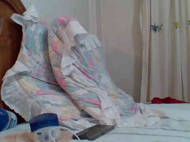 pussylips53 webcam