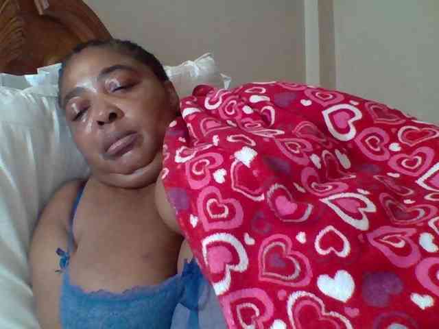 pussylips53 pussylips53