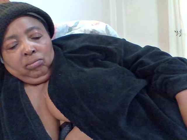 pussylips53 webcam