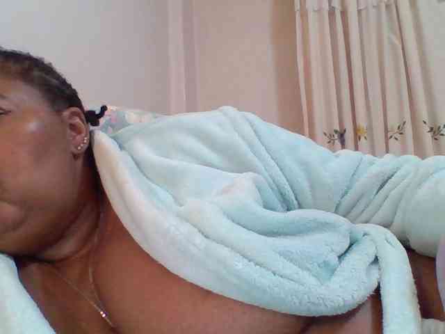 pussylips53 webcam