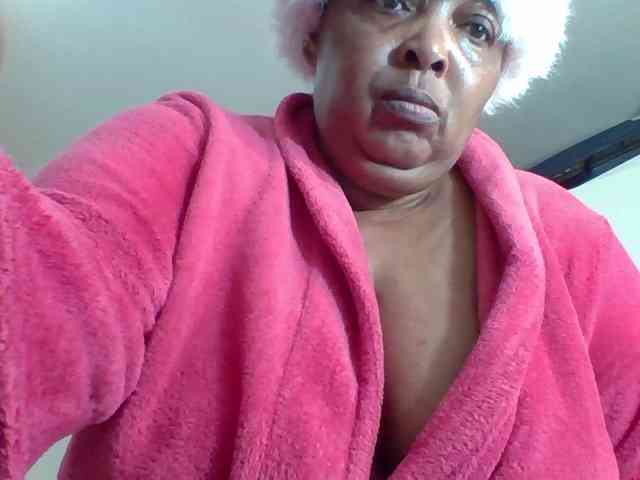 pussylips53 webcam