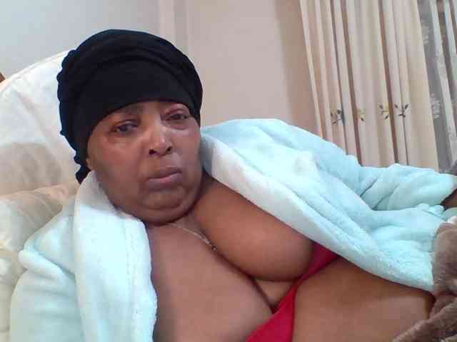 pussylips53 webcam