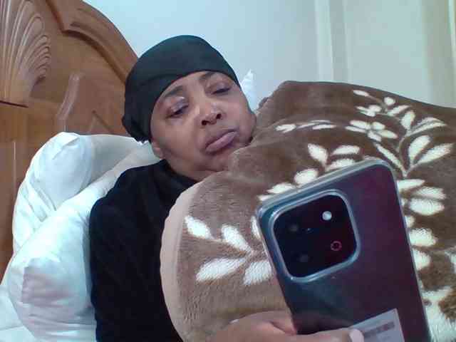 pussylips53 webcam