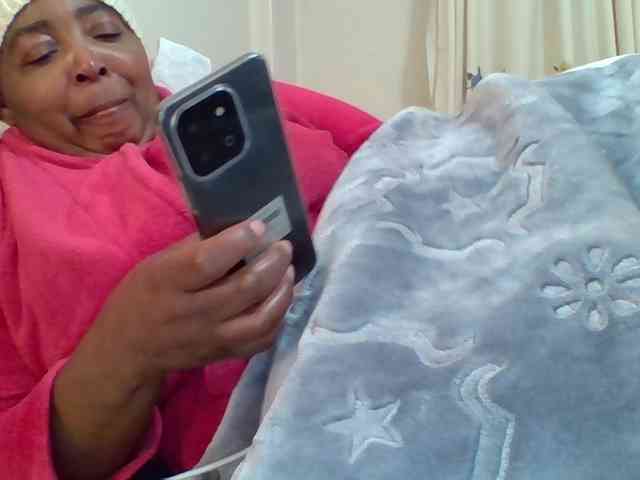 pussylips53 webcam