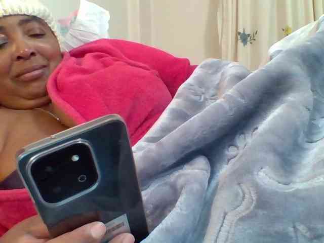 pussylips53 webcam