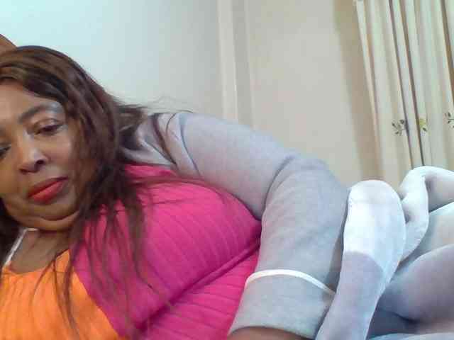 pussylips53 webcam