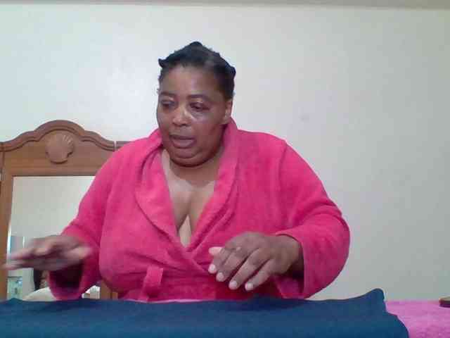 pussylips53 webcam