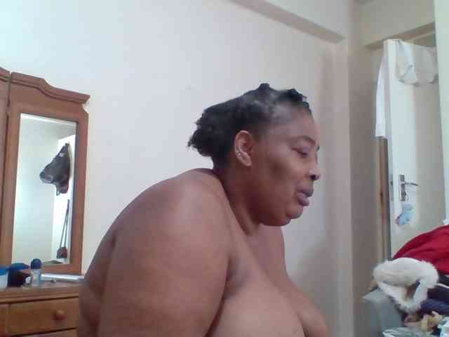 pussylips53 webcam