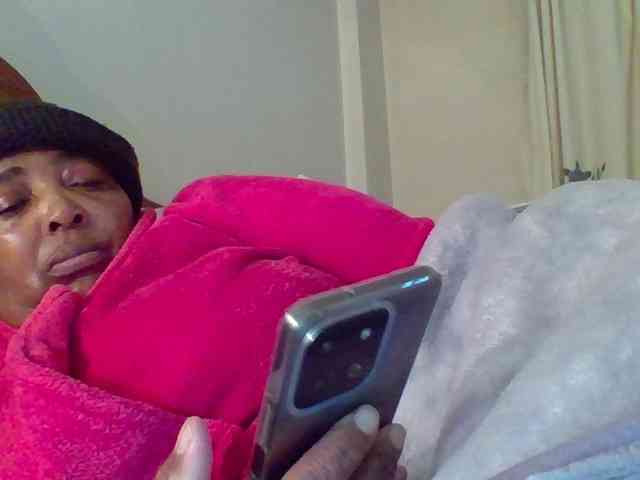 pussylips53 webcam