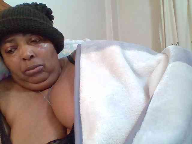 pussylips53 webcam