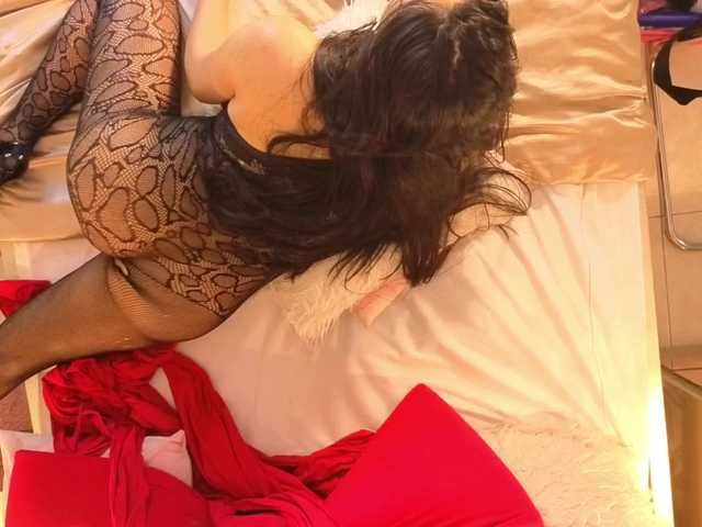 miasecretmodel's BongaCams show and profile